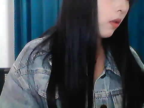 zxcvbnmqwas213 online show from October 2025 03:01:01 PM