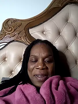 Hotcougar online show from October 2025 08:21:02 PM