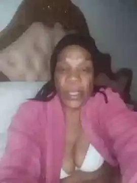 Hotcougar online show from November 2025 09:08:01 PM