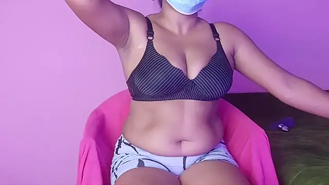 SL queen1 online show from April 2026 10:04:02 AM