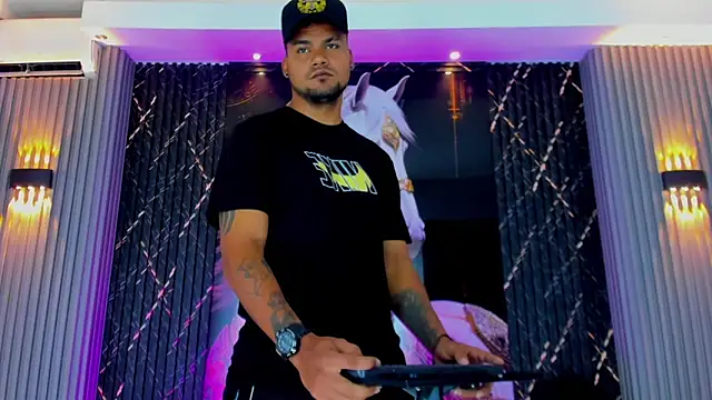 handsome boys22 online show from January 2026 01:27:02 PM