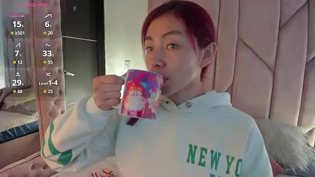 melanie roux   online show from October 2025 12:06:01 PM