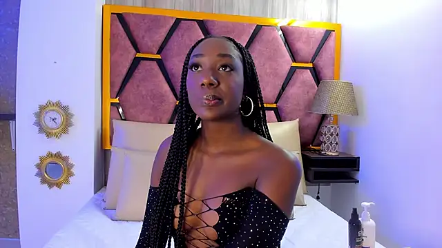 BritneyWalkers online show from November 2025 11:33:02 AM