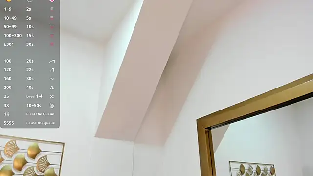 lucia lorenz online show from January 2026 11:26:02 AM