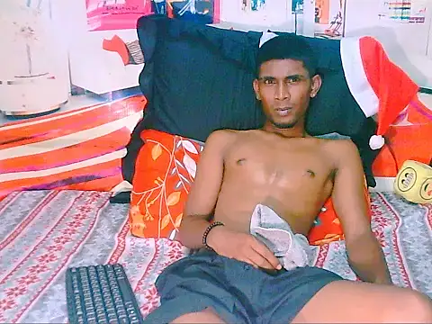 IndianThuggin online show from December 2025 10:05:02 PM