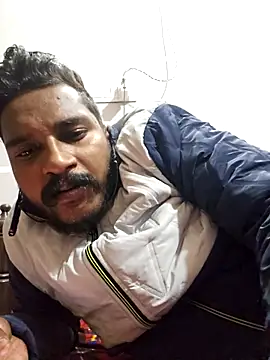 rahulsexyb online show from December 2025 06:24:02 PM