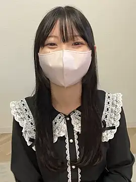 Reina cute 00  online show from November 2025 03:18:02 AM