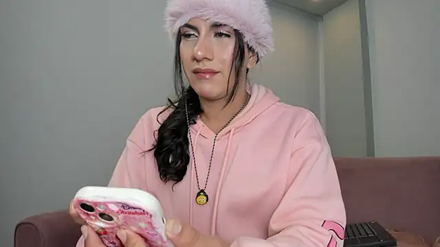 stefy bratz online show from March 2026 01:44:01 AM