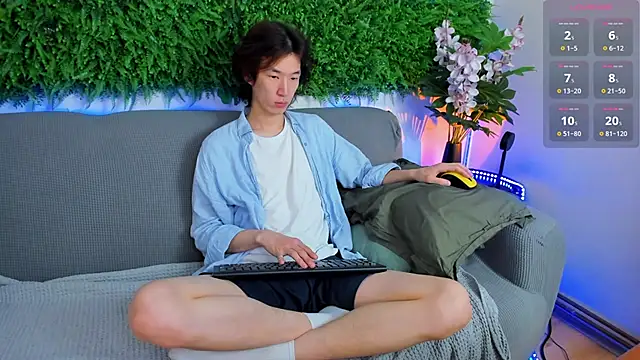 Jackson Lei online show from November 2025 07:31:01 AM