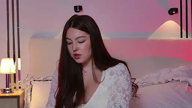  Tessa May  online show from December 2025 09:31:02 PM