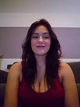 MiaRides19 online show from January 2026 10:00:02 PM