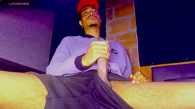 Anaconda larga online show from October 2025 12:49:01 PM