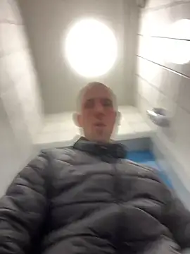 Rotteei1 online show from November 2025 02:49:01 PM