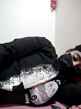 Snapshot of Hot_Angle chatting on November 2025 04:19:02 PM Hot Angle online show from November 2025 04:19:02 PM