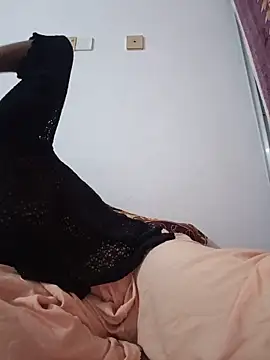 Snapshot of Hot_Angle chatting on May 2026 02:45:02 PM Hot Angle online show from May 2026 02:45:02 PM