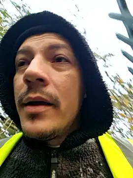 bbyxklaus online show from November 2025 08:14:01 AM