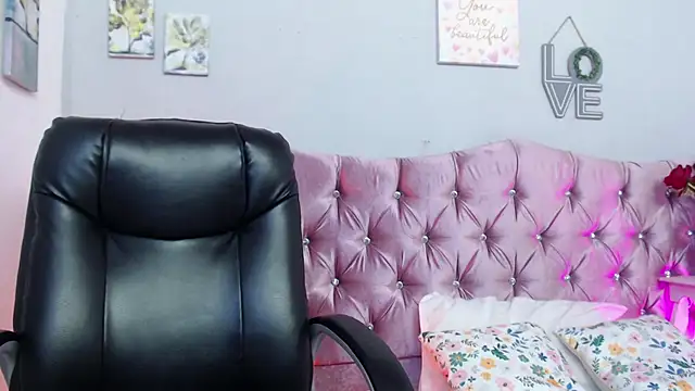 The Latin Lover online show from October 2025 02:06:01 PM
