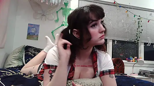 Trickylucy555 online show from February 2026 05:34:02 AM