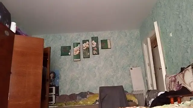 Snapshot of Nessa_Vessa chatting on October 2025 12:38:01 PM Nessa Vessa online show from October 2025 12:38:01 PM