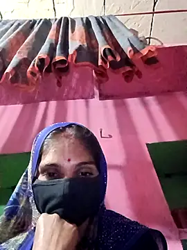 queen sonam online show from November 2025 05:50:02 PM