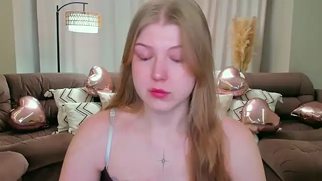 Stella Light online show from February 2026 04:19:02 AM