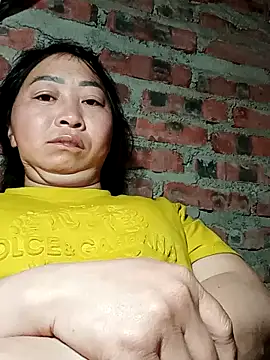 suka-bibi online show from December 2025 11:01:02 PM