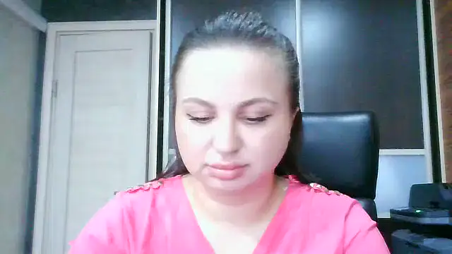 Snapshot of Denalynn chatting on March 2026 02:14:02 AM Denalynn online show from March 2026 02:14:02 AM