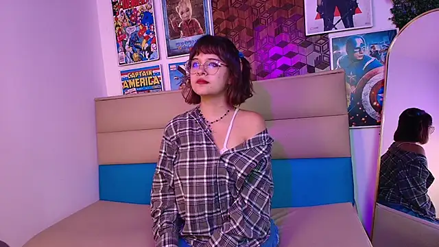 Ivy  storm online show from December 2025 09:34:02 PM