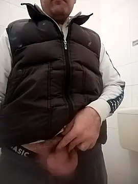 Snapshot of Romaeterna_ chatting on December 2025 01:41:02 PM Romaeterna online show from December 2025 01:41:02 PM