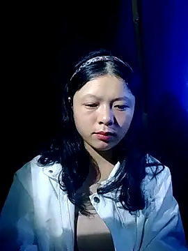 lisa-bae00 online show from November 2025 09:59:01 PM