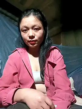 lisa-bae00 online show from November 2025 12:15:02 PM