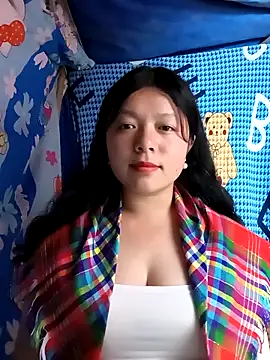 lisa-bae00 online show from March 2026 12:40:01 PM