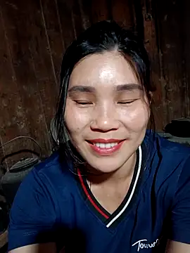Snapshot of Bear_bear0 chatting on May 2026 12:54:01 PM Bear bear0 online show from May 2026 12:54:01 PM