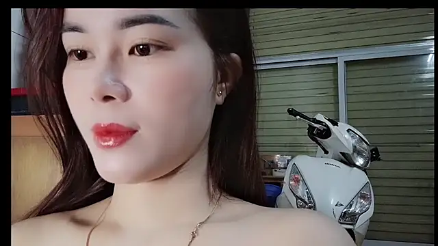 Family-Lovee online show from February 2026 08:01:02 PM