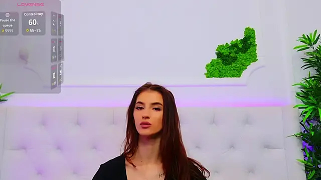 ElisaCharm online show from January 2026 05:21:02 AM