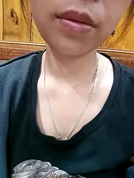 mekaka00 online show from April 2026 01:50:01 PM