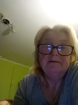 AmyLove353 online show from February 2026 08:59:02 PM