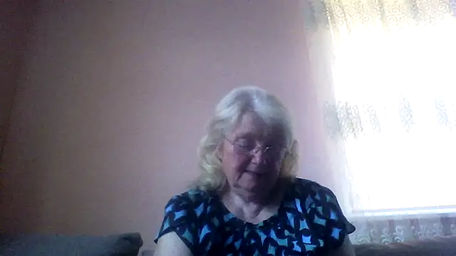 AmyLove353 online show from May 2026 04:08:01 AM