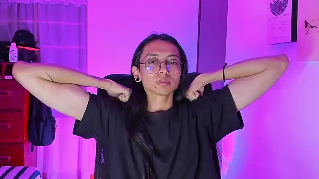  Astrea  online show from February 2026 11:47:01 PM