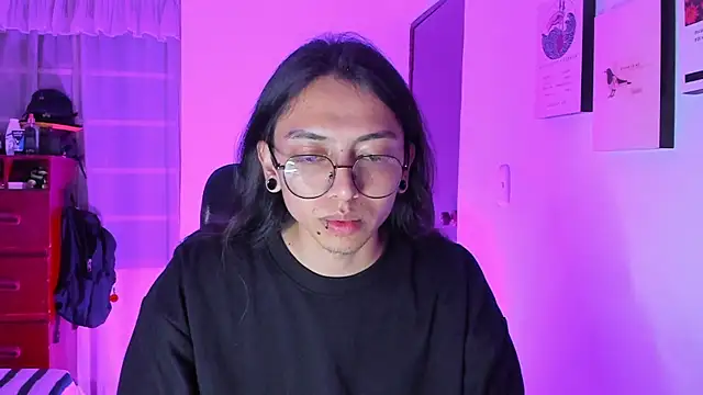  Astrea  online show from February 2026 12:31:01 AM