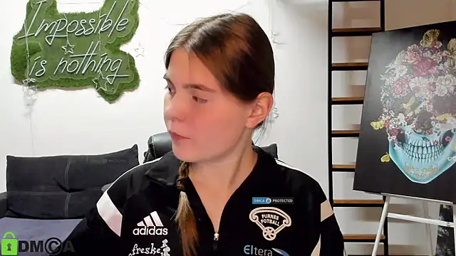 MiraaBloom online show from April 2026 02:05:01 PM