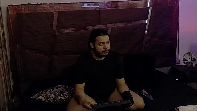 DemienMdivani online show from November 2025 05:18:01 AM