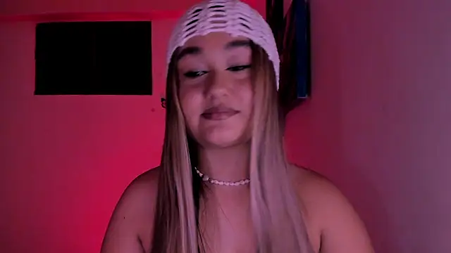 Soouf  online show from February 2026 07:58:01 PM