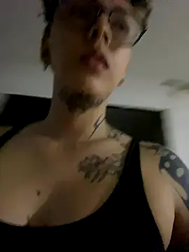 Abby Evanns1 online show from November 2025 10:32:02 PM