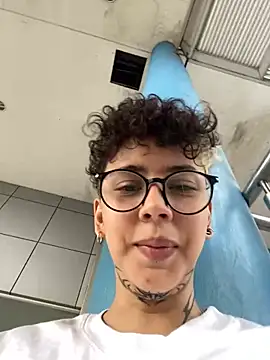 Abby Evanns1 online show from November 2025 08:40:02 PM