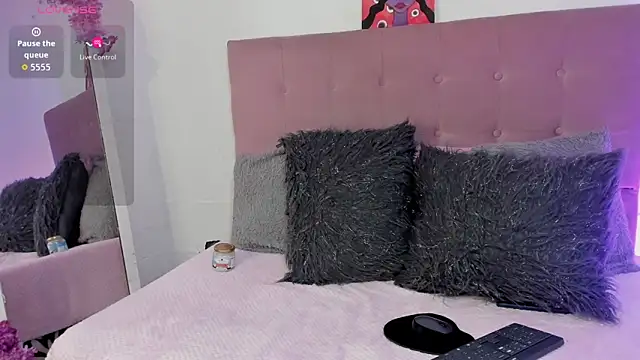  IR1S  online show from November 2025 09:38:01 PM