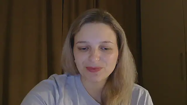 ElisSky301 online show from January 2026 09:35:02 PM