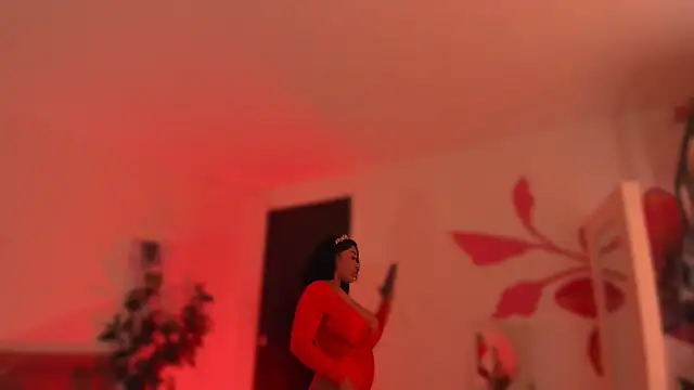 YariRose online show from February 2026 02:25:01 PM