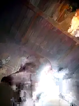 Snapshot of Pussylover911o chatting on November 2025 06:12:01 AM Pussylover911o online show from November 2025 06:12:01 AM