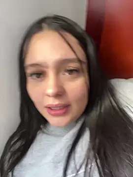 Selena Roa online show from April 2026 02:45:01 PM